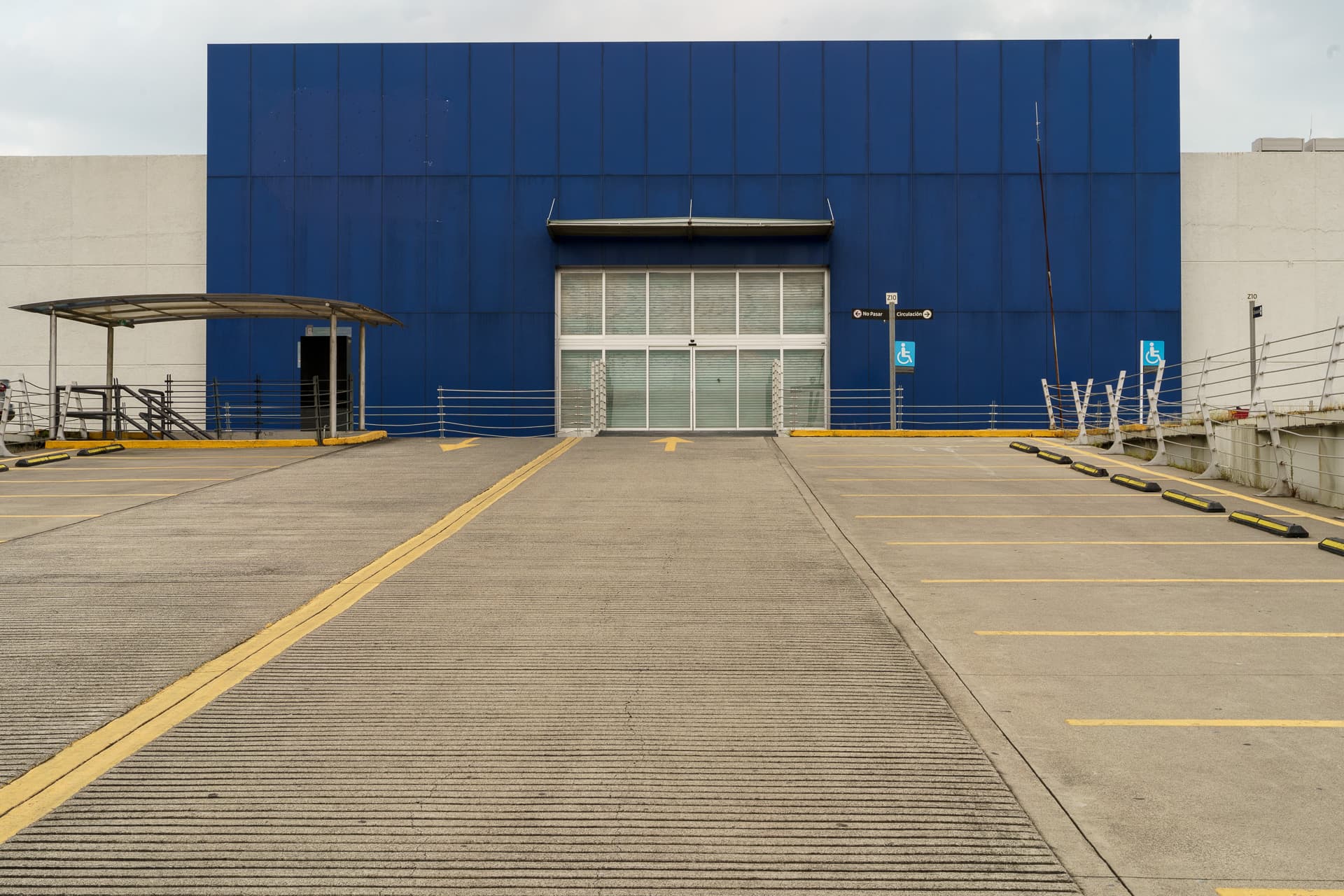 Best Buy, Plaza Galerías, Zapopan, 2024